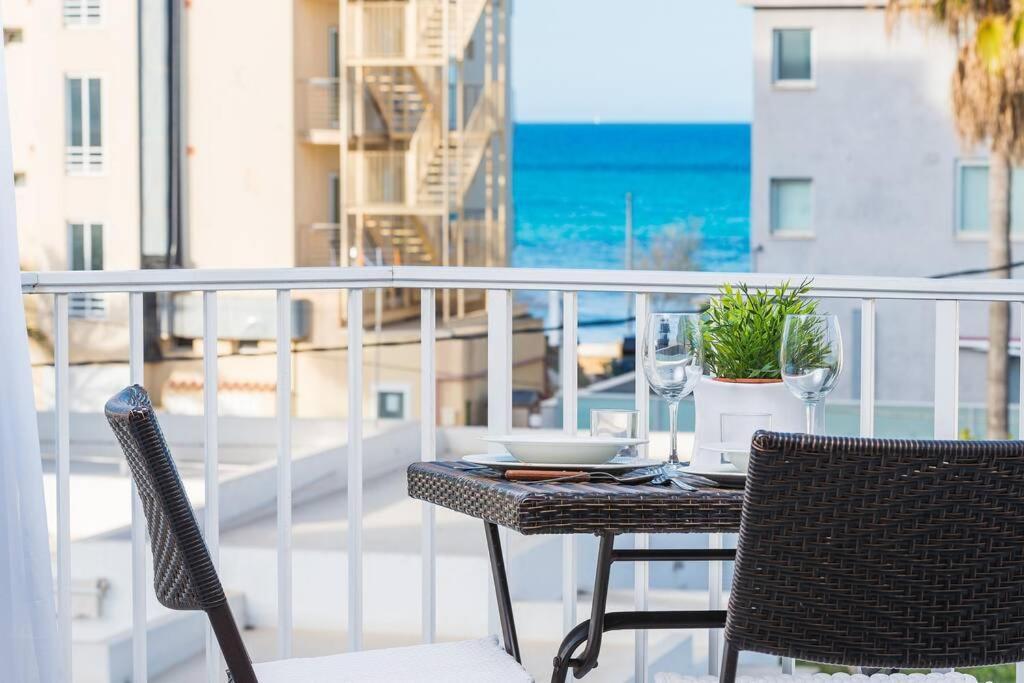 Cozy Apartment With Sea Views,Can Picafort Can Picafort  Exterior photo